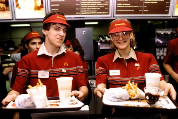 McDonald's открывается с прежним меню. Новое название остается в секрете 